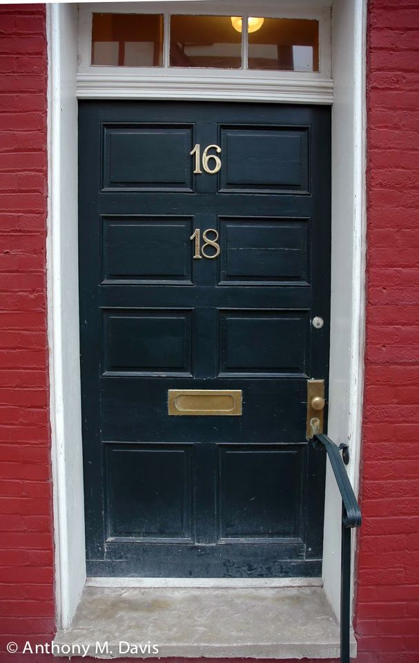 Door 1618